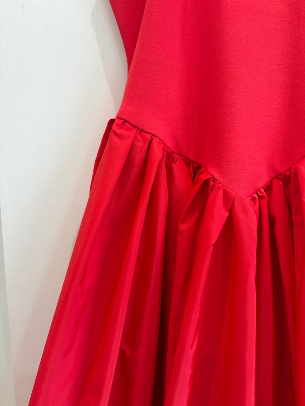 NWT - Maeve Sleeveless Crew-Neck Drop-Waist Red Maxi Dress - Picture 4 of 12
